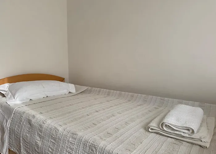 A Due Passi Apartament *